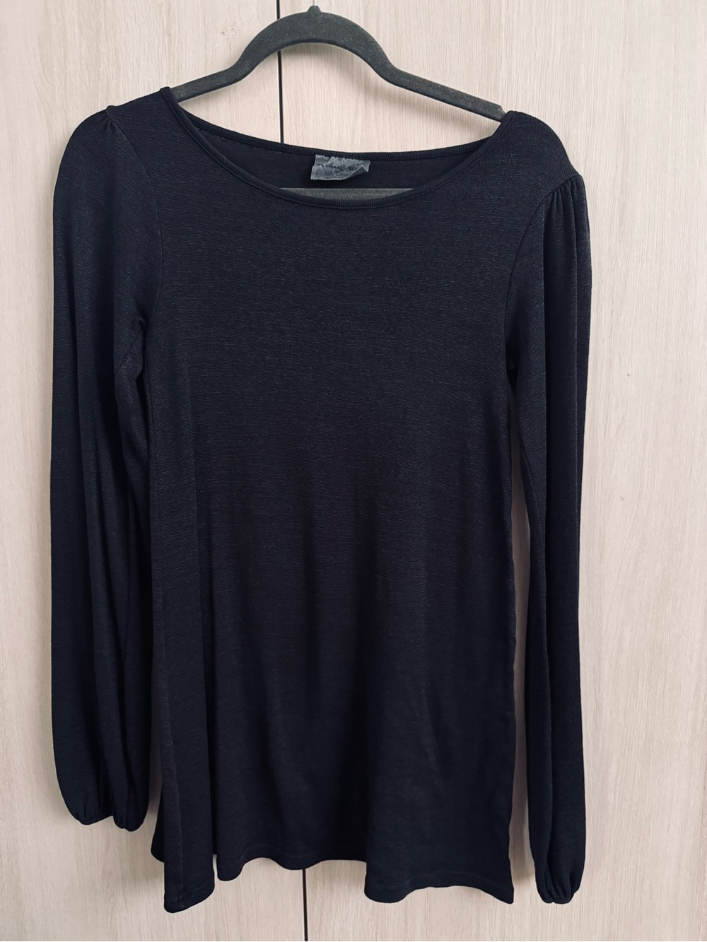 Michael Stars Black Long Sleeve Scoop Neck tunic Tee